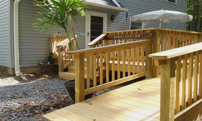 Hickory Hills Ski Chalet | Quiet and handicapped friendly place.