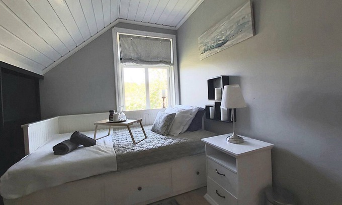Notteroy House | Quiet and peaceful close to all facilities, beach, campsite, golf course and supermarkets.