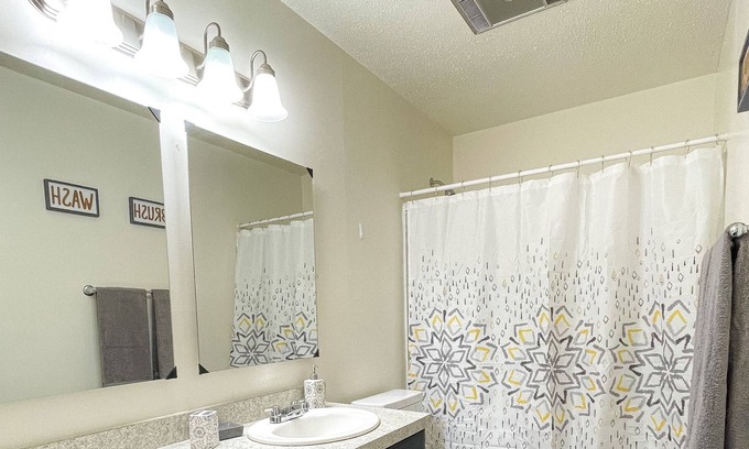 Portales Apartment | Quiet Apartment Close to ENMU