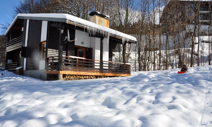 Les Carroz-d'Araches Ski Chalet | Quiet, comfortable, detached chalet for 12 people with WiFi