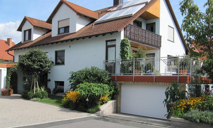 Zapfendorf Apartment | quiet, cozy apartment on the outskirts of Bamberg, for 4 people