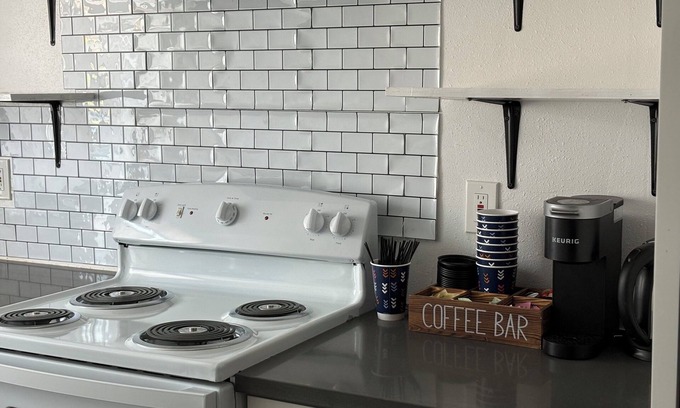 East San Jose Apartment | Quiet, Cozy studio in San Jose with WiFi, AC, Laundry, and Private Entrance!