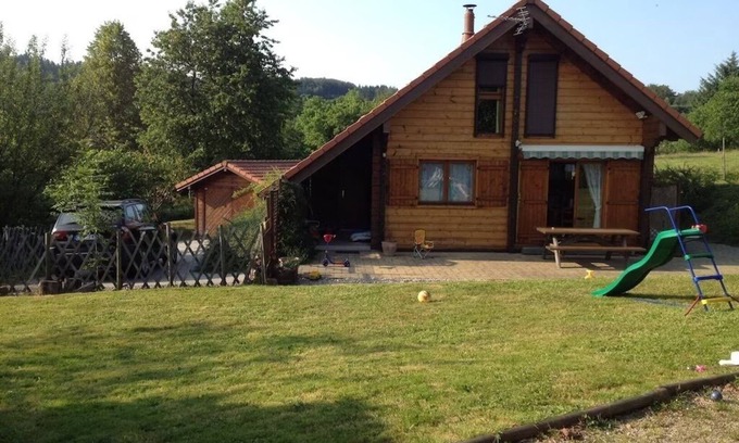 Girmont-Val-d'Ajol Ski Chalet | Quiet Finnish-style chalet with 11 ares of fully enclosed garden