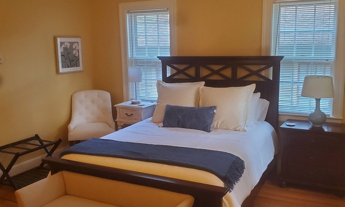 Winston - Salem Apartment | Quiet, home-style stay in historic Washington Park neighborhood.