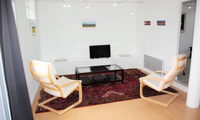 La Chapelle-sur-Erdre House | Quiet house 15 minutes from Nantes