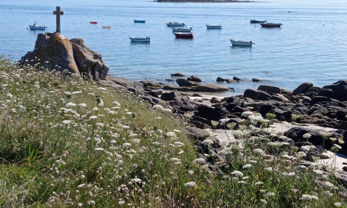 Plouneour-Brignogan-Plages House | Quiet house 300m from sandy beaches on the GR34, Côte des Légendes
