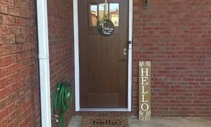 Enterprise House | Quiet neighborhood conveniently located to Ft Novosel/downtown Enterprise!