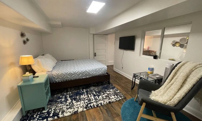 Mission District Apartment | Quiet One Bedroom Suite in The Mission near Castro