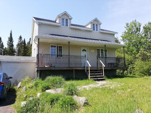 Lantier Ski Chalet | Quiet place in the heart of Laurentides
