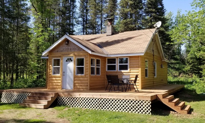 Two Harbors Cabin | Quiet retreat in the woods.