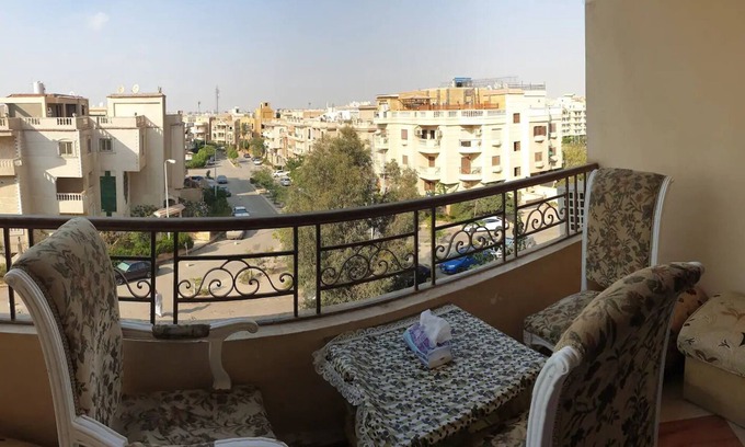 The 5th Settlement Apartment | Quiet Spacious Sunny Apt. in Heart of New Cairo