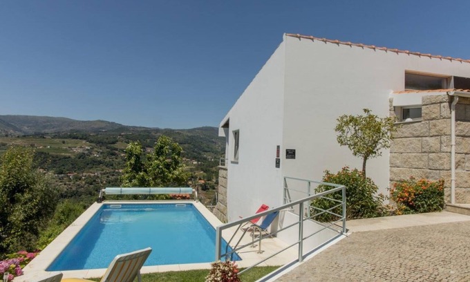 Resende House | Quinta dos Monteiros - DAHOME
