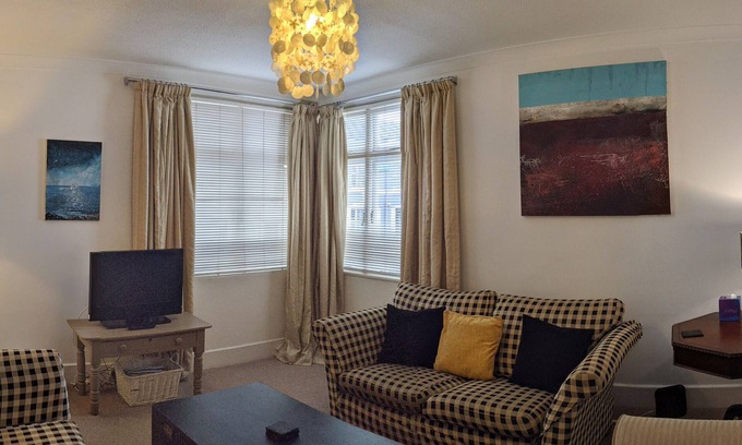 Plymouth House | Quirky Coach House on Plymouth Hoe