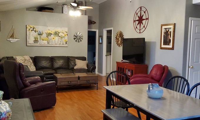 Punta Gorda Apartment | Quite Apartment Getaway - Near Punta Gorda Airport