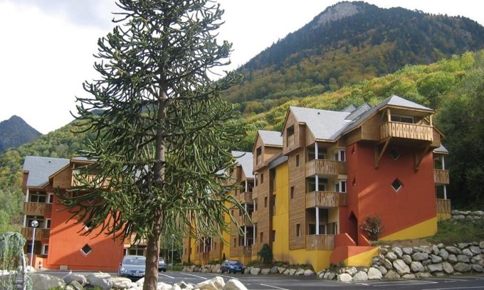 Cauterets Apartment | Résidence des 100 lacs