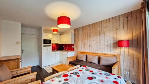Flaine Apartment | Résidence Les Pleiades - Appartement lumineux avec balcon · Centre station · Parking couvert MAE-7379