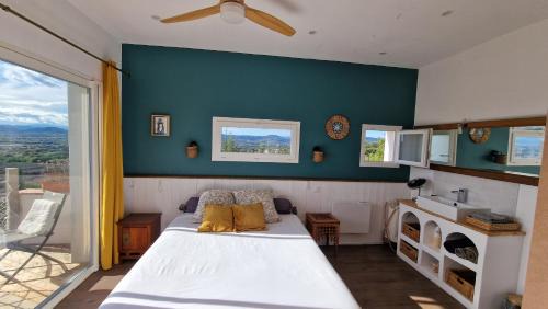 Barjac House | Rêve d'ESCAPADE chambre avec vue sublime sur les Cévennes Ardéchoises