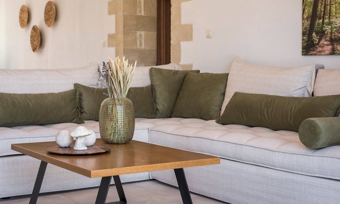 Filippos Villa | R 1010 Villa Indigo with Pool View, Garden View & Veranda