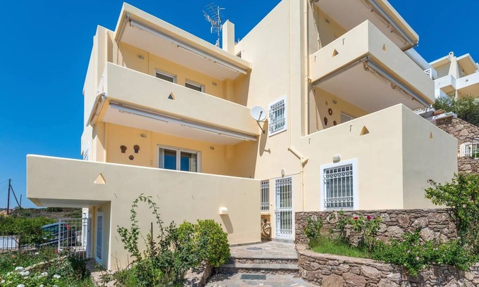Lavreotiki Villa | R 1326 Villa Barite (5 bedroom)