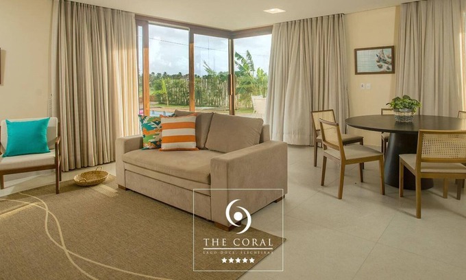 Acarai House | R 1653 The Coral Beach Resort Triari