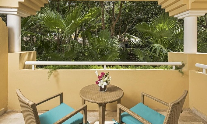 Villa Juarez Hotel | R 1701 Iberostar Paraiso del Mar