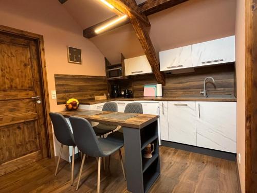 Kirchbierlingen Apartment | R&R Apartment