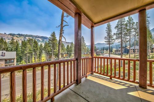 Kirkwood House | R101 Timber Ridge
