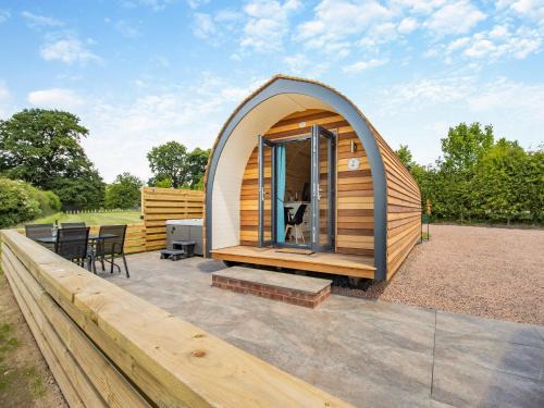 Nesscliffe House | Rabbits Rest - Uk46128
