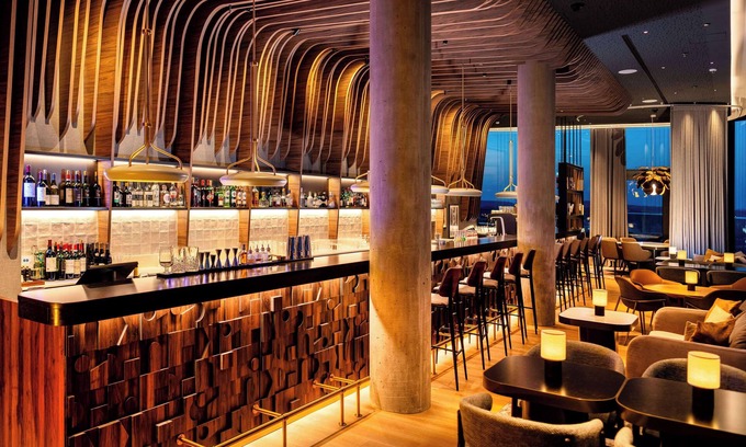 Feuerbach-Ost Hotel | Radisson Blu Hotel At Porsche Design Tower Stuttgart