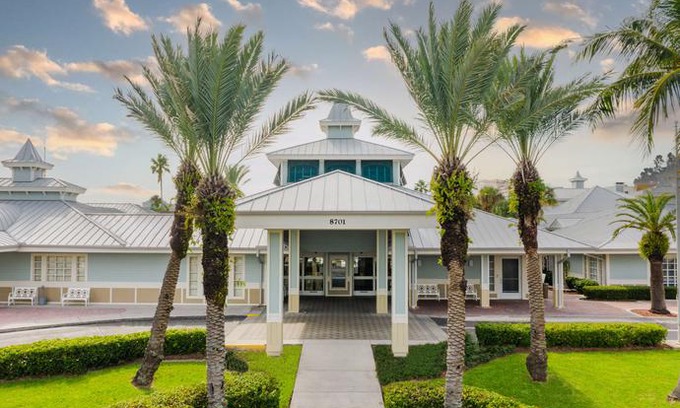 Port Canaveral Resort | Radisson Resort at the Port