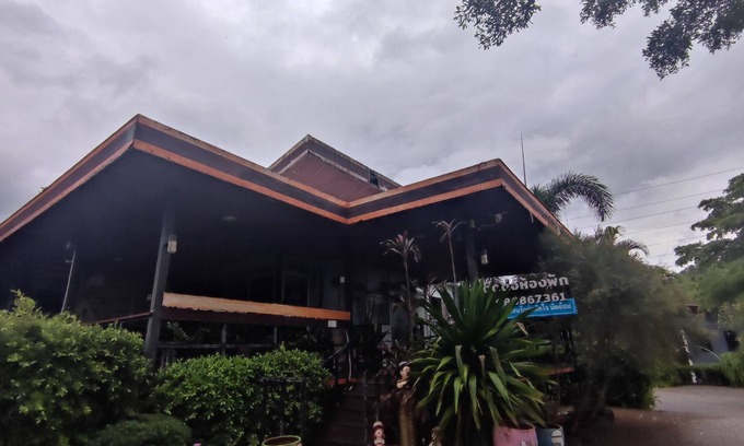 Ban Ta Khun Hotel | Rai Eingpu