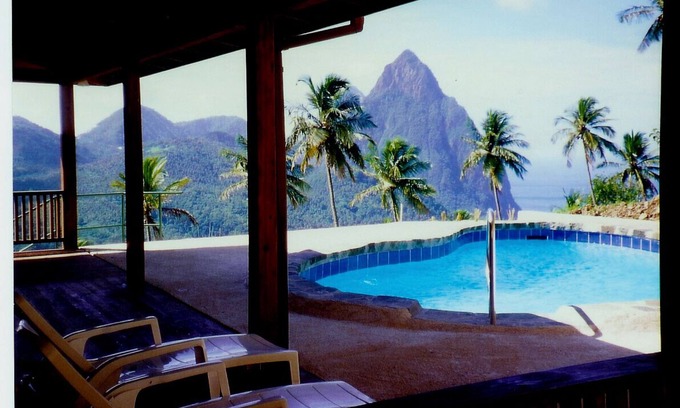 Palmiste Villa | Rainbow Heights Villa, a place to relax, enjoy and appreciate nature's beauty