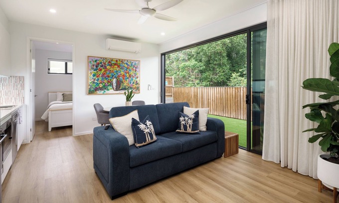 Palmwoods House | Rainforest Retreat close to Palmwoods village centre