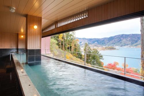 Azagawa Hotel | Rakuyu