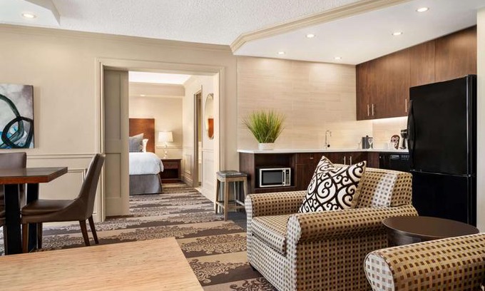 Cornwall Hotel | Ramada by Wyndham Cornwall