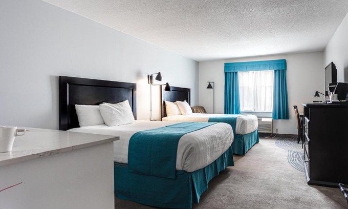 Surrey Hotel | Ramada by Wyndham Surrey/Langley