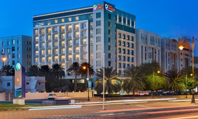 Al Ghubrah Ash Shamaliyyah Hotel | Ramada Encore by Wyndham Muscat Al-Ghubra