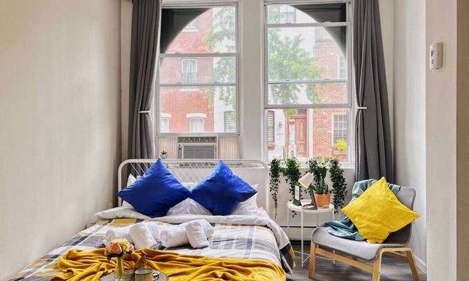 Fitler Square Apartment | Ramblei near Schuylkill River Park | One Bd - 1F