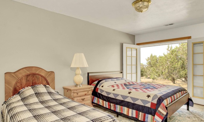 Spring City Apartment | Ranchette Ponderosa - The Freemont #2 at Wind Walker Homestead, Sleeps 7