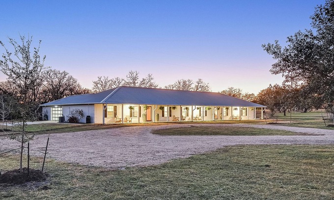 Round Top House | RanchHouze in Round Top