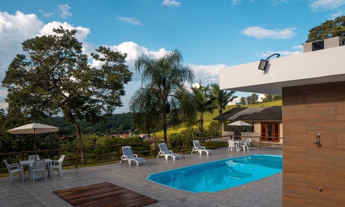 Aruja House | Rancho da Cotinha, a space of peace, nature and leisure, right next to SP