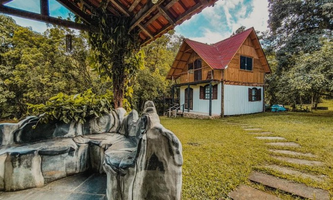 Iporanga Hotel | Rancho Hanna - Pousada, Camping e Comidaria