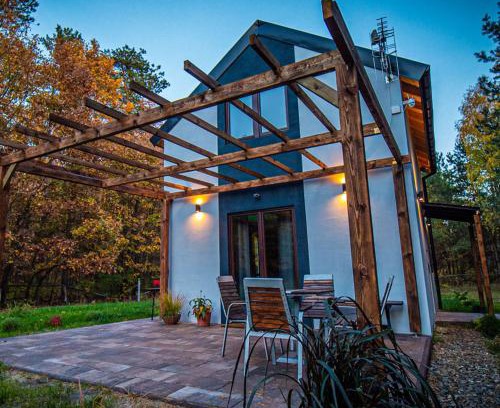 gmina Ozarow Cabin | Ranczo w lesie - domki z jacuzzi