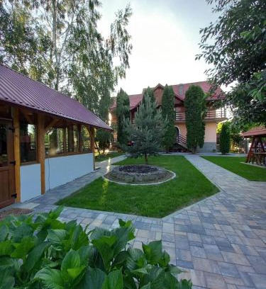 Cristian House | Rapsodia Muntilor