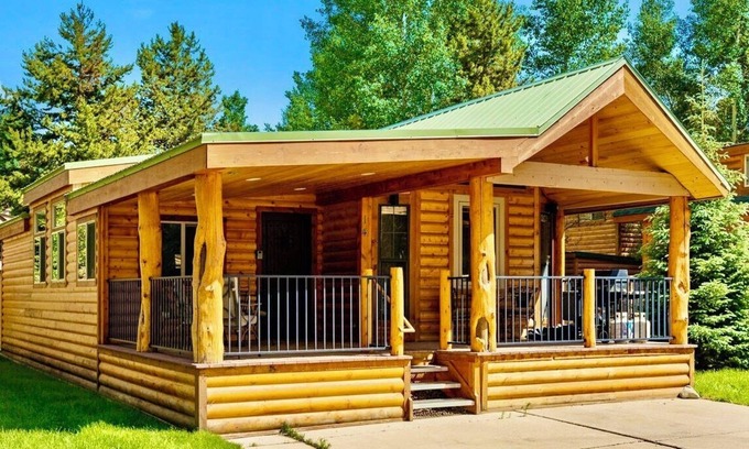 Breckenridge Ski Chalet | Rare single level 2 bed 2 bath Chalet on Shuttle Route minutes to Breckenridge