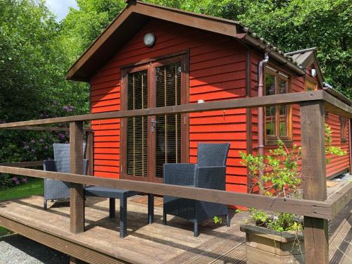 Rashfield Cabin | Rashfield Sheilings - Riverside Lodges, by Pucks Glen, Dunoon