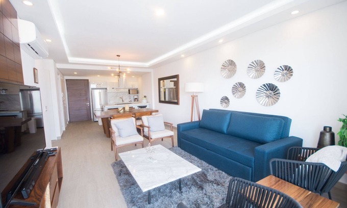 Zapopan Condo | Real View Towers in Real Center Plaza, Incredible 1 BR, Zona Real, Near Andares