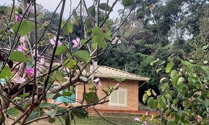 Monte Alegre do Sul House | Recanto dos Beija Flores, Chalé lantana a