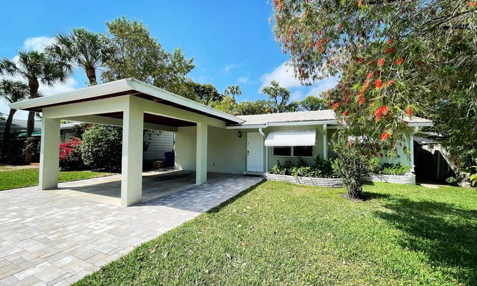 Lakeside Point House | Recently Updated 2/2 Home with Hot Tub, 1 Mile to Beach
