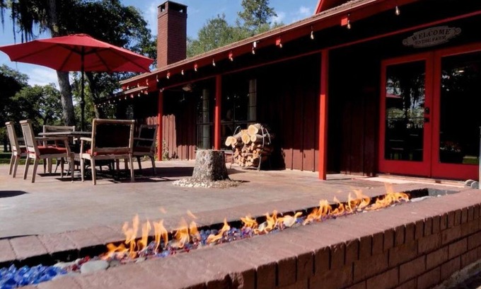 New Ulm House | Red Bird Ranch - Private 140 acre Ranch Sleeps 12